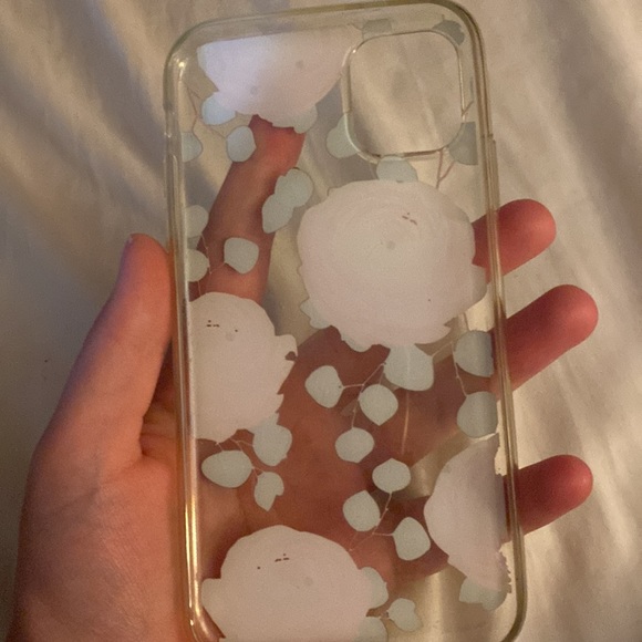 iPhone 11 phone case - Picture 3 of 4